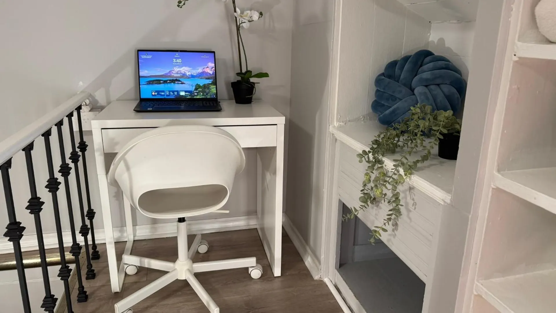 3-Bedroom House In Little Italy Downtown-Free Parking Toronto Сasa de vacaciones